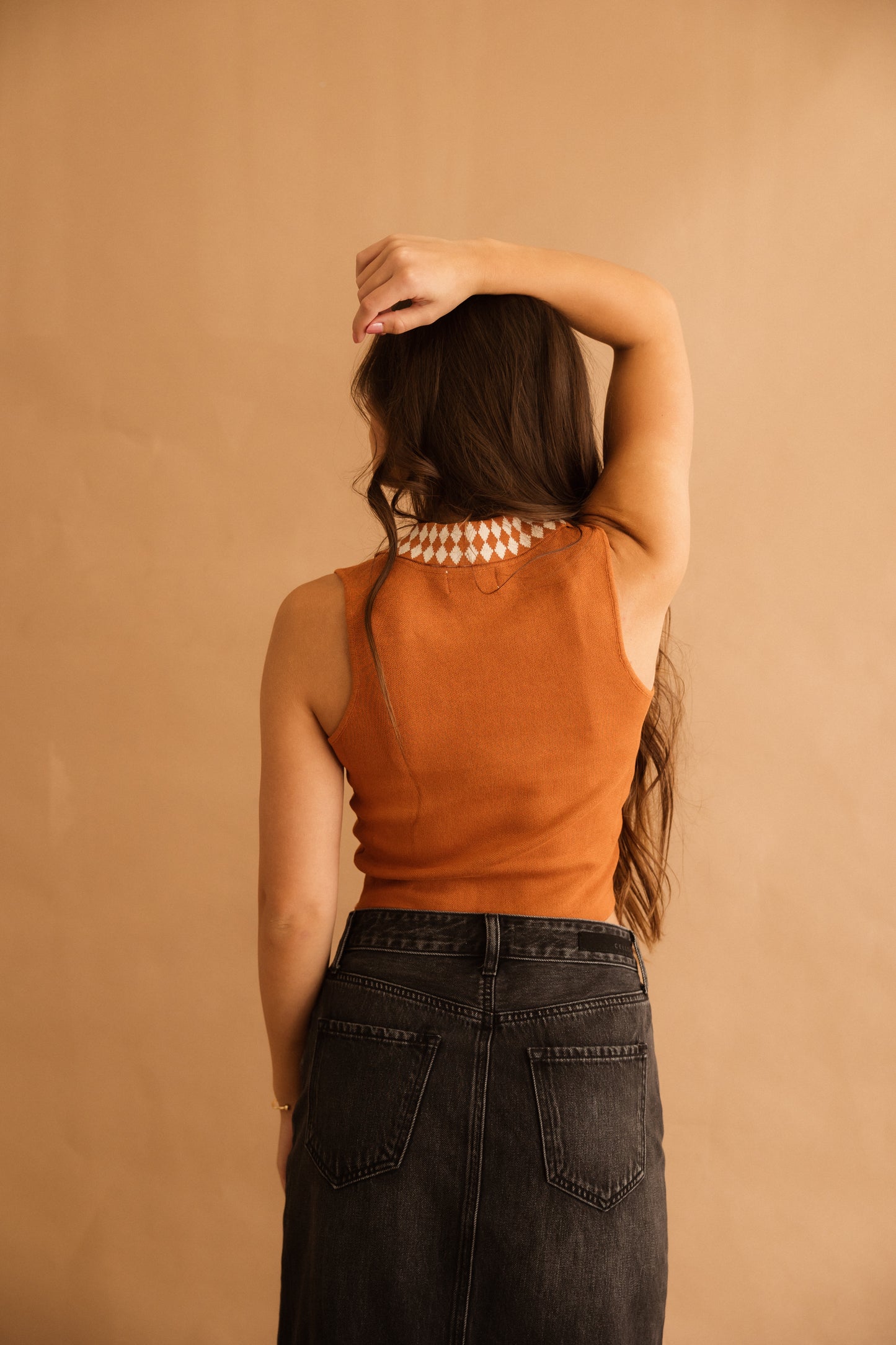 THE SCARLET - SWEATER TANK