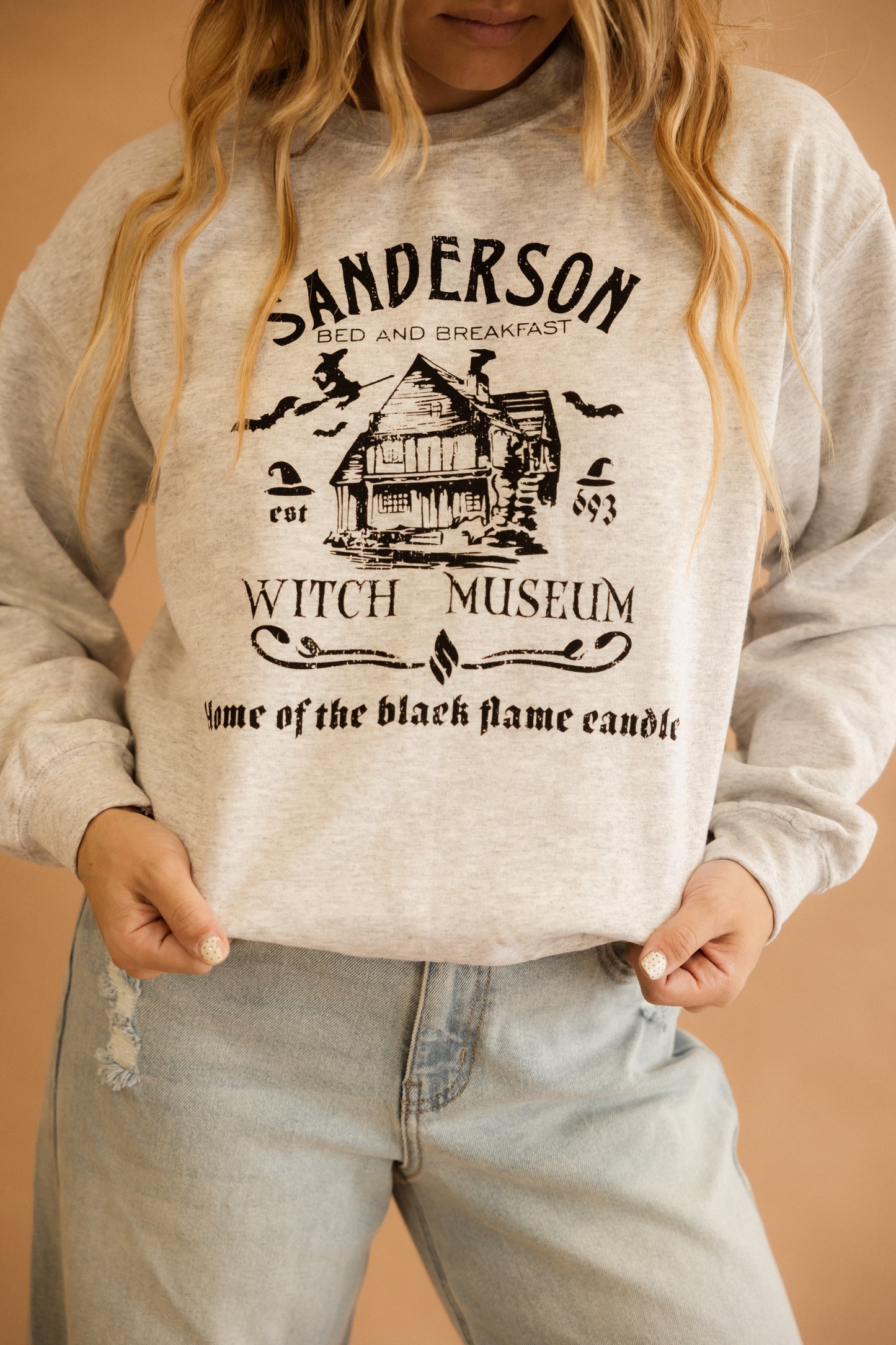 SANDERSON WITCH - CREWNECK