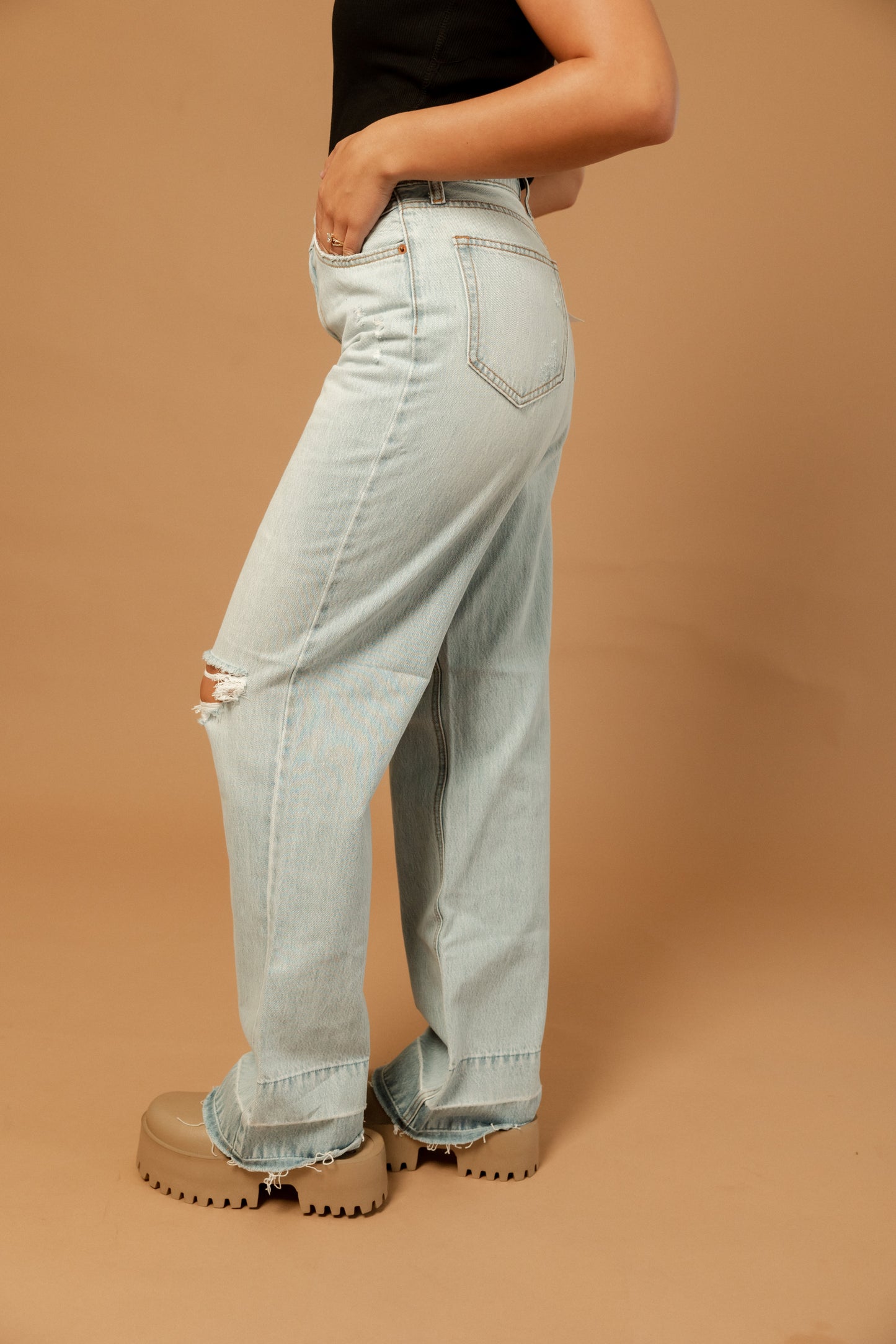 THESE ARE WHAT JEANS ARE MADE OF - JEANS