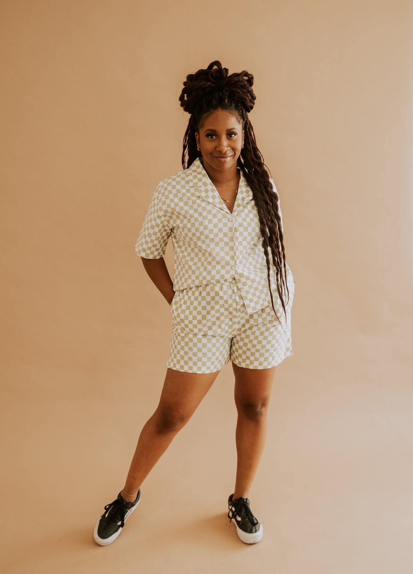 CHECK PLS - SHORTS