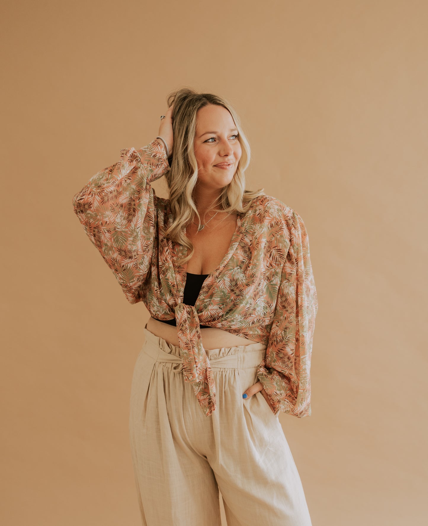 FEELINGS OF SPRING TIE TOP