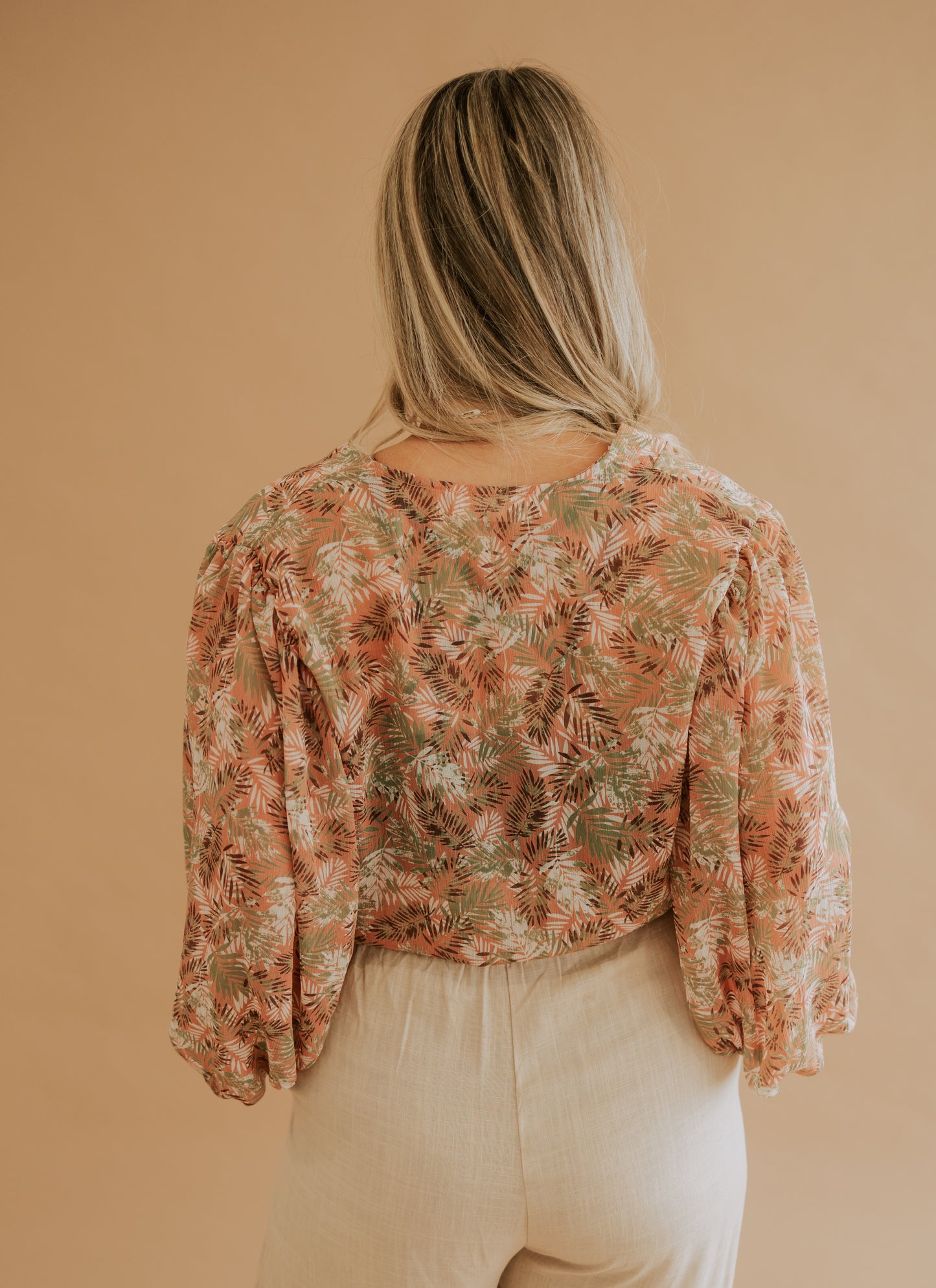 FEELINGS OF SPRING TIE TOP