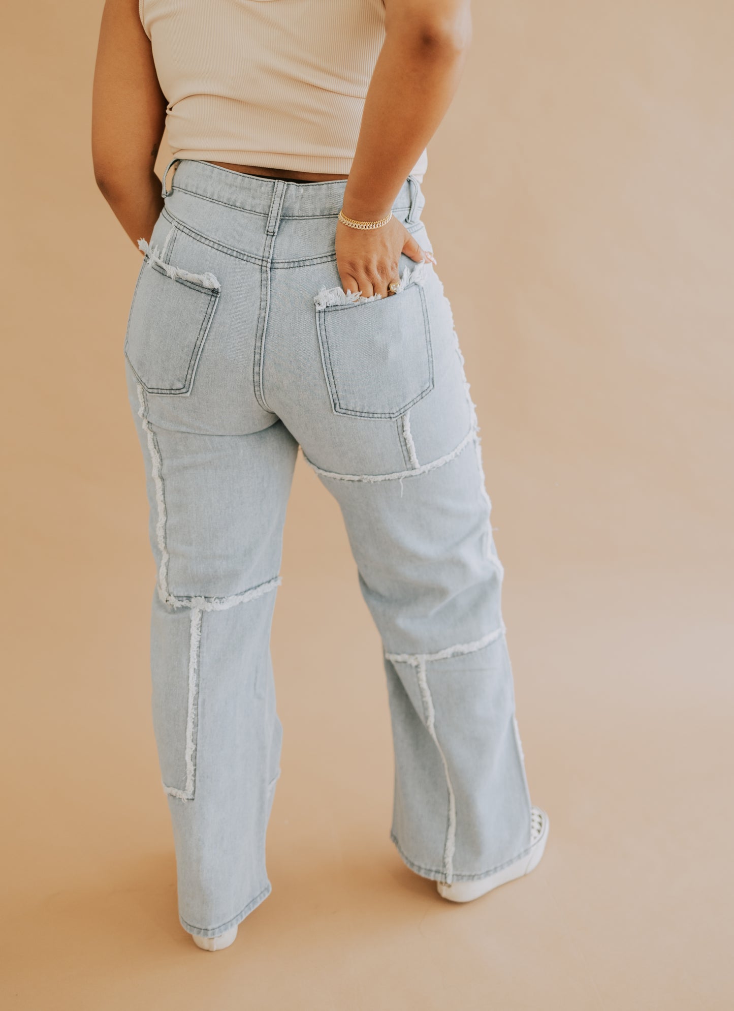 FRAY MY NAME - JEANS