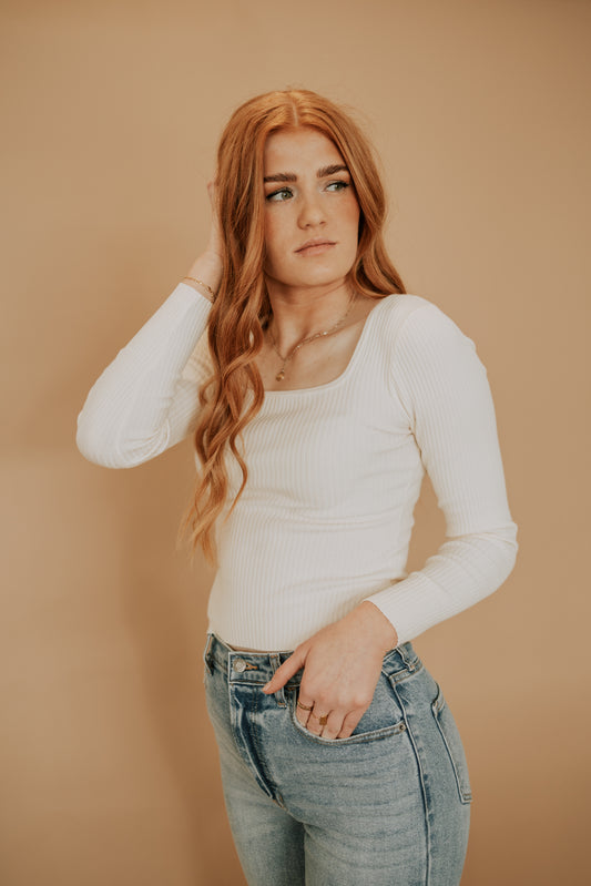 SELENA SQUARE NECK - WHITE