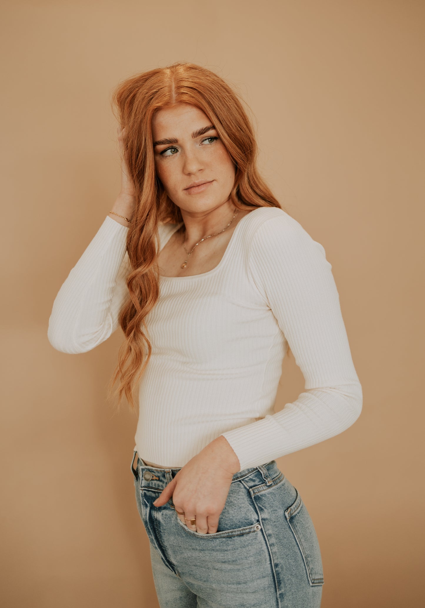 SELENA SQUARE NECK - WHITE