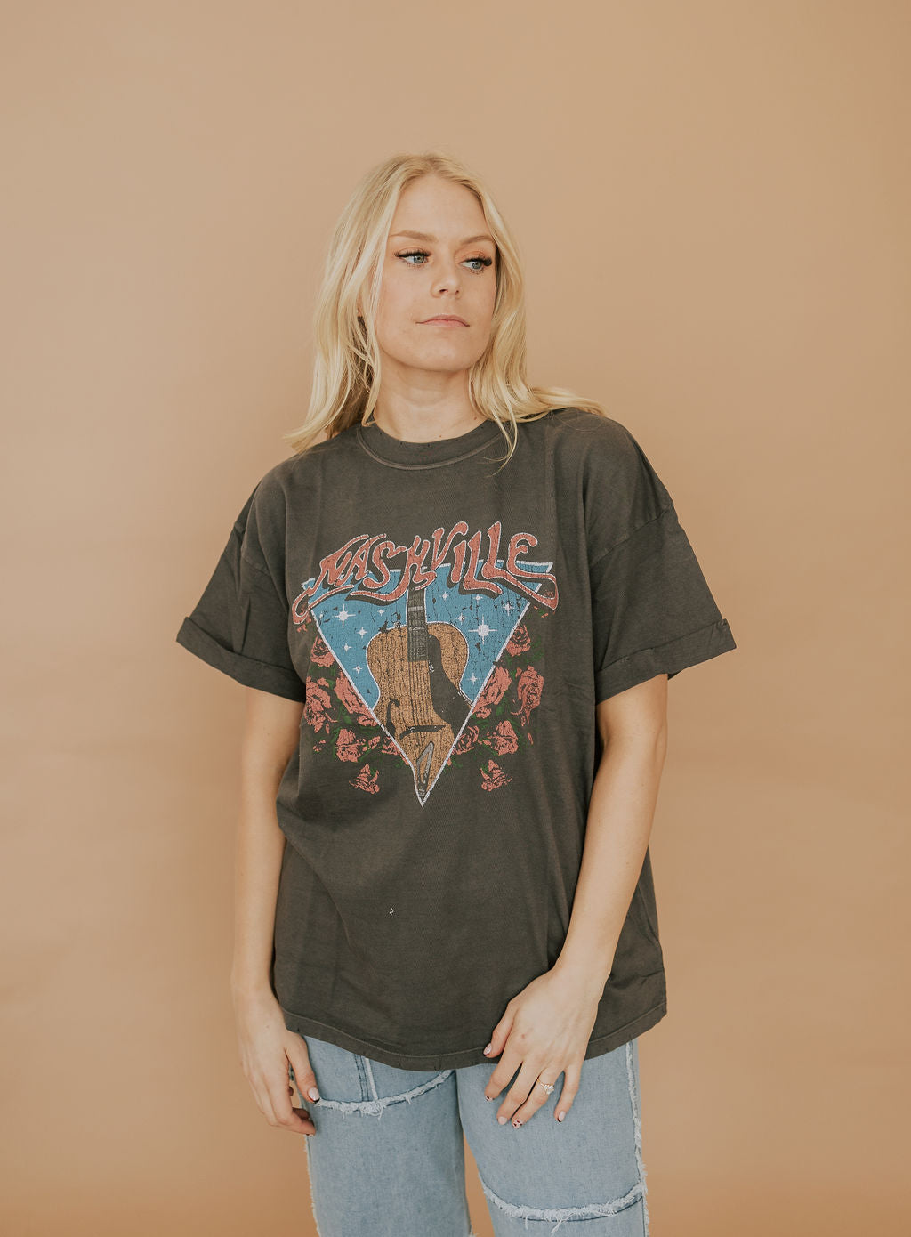 NASHVILLE - GRAPHIC TEE