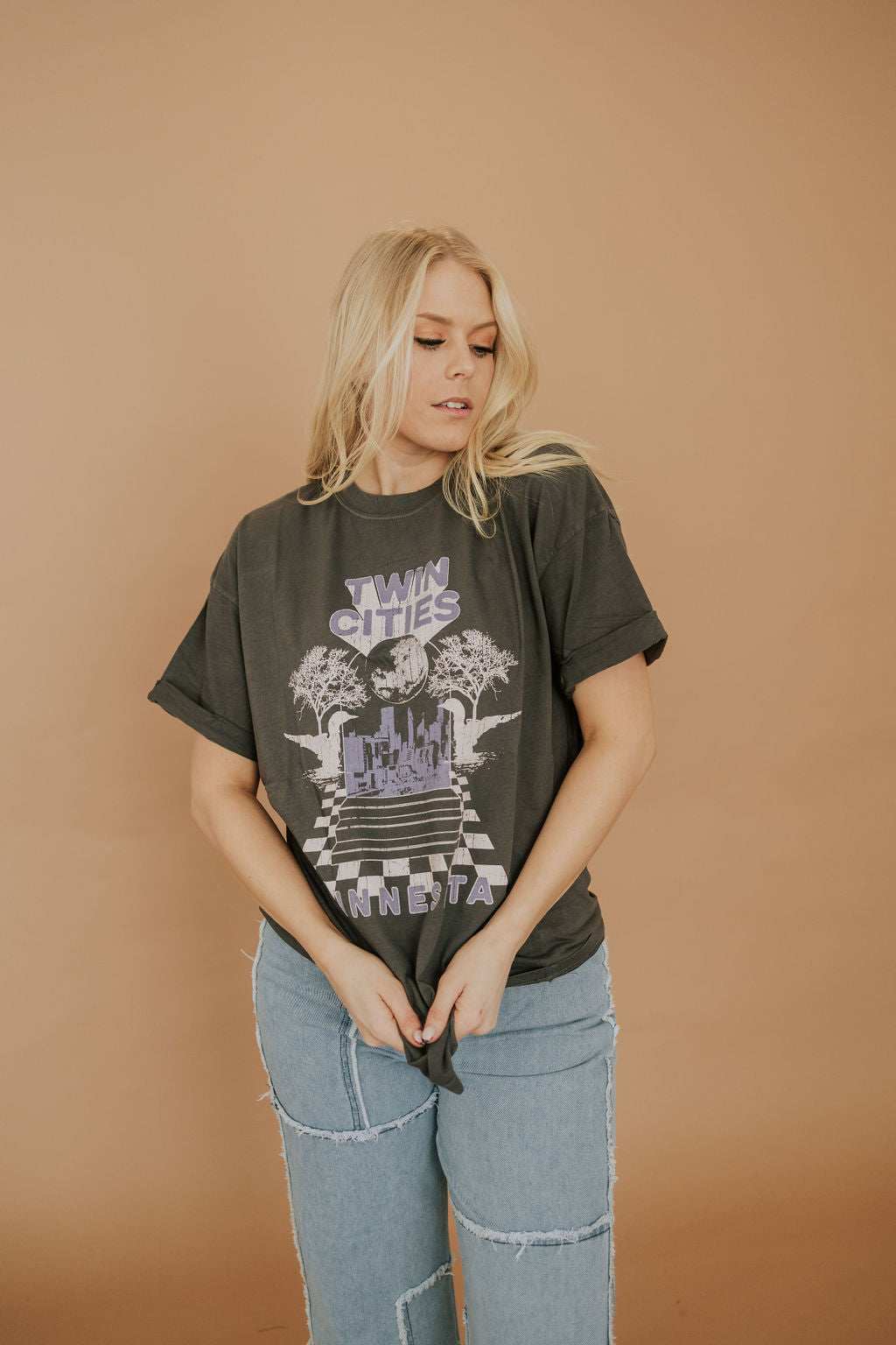 TWIN CITIES - GRAPHIC TEE