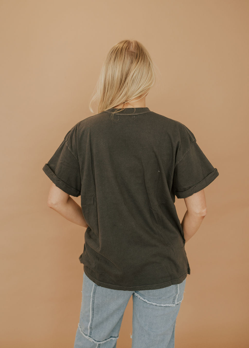 OUTER BANKS - GRAPHIC TEE