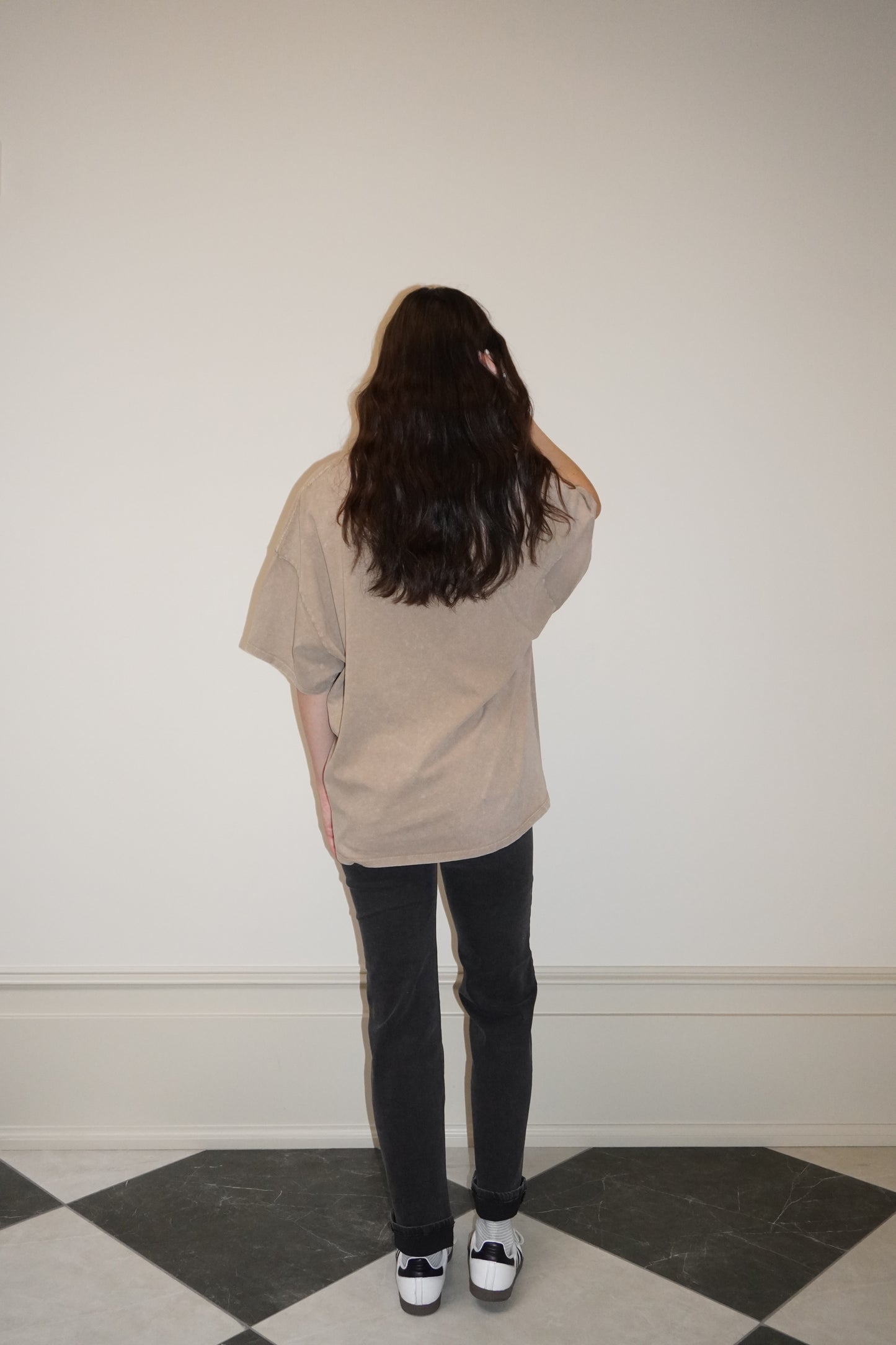 EVERYDAY TEE - ICED LATTE