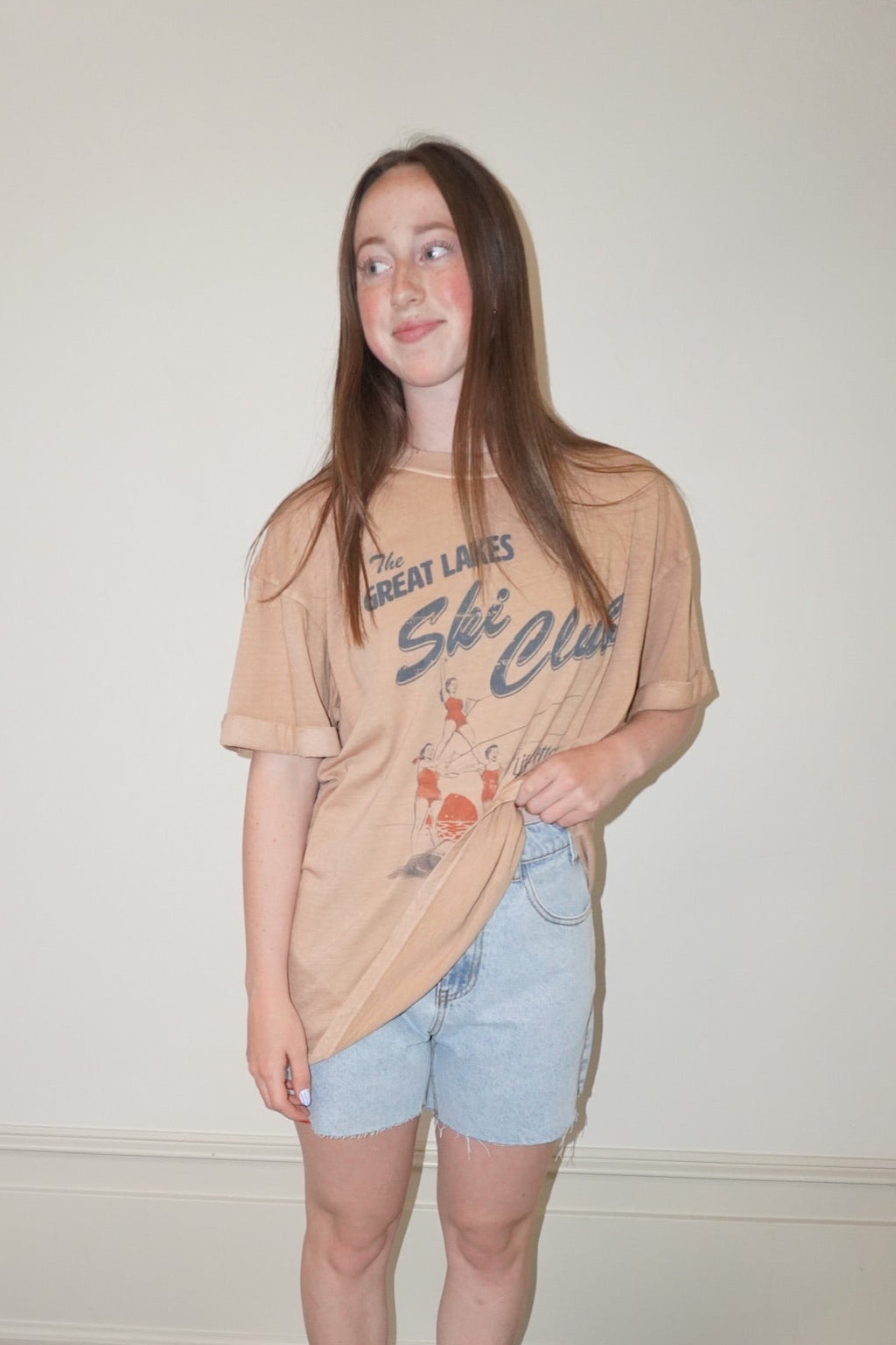 SKI CLUB - TEE
