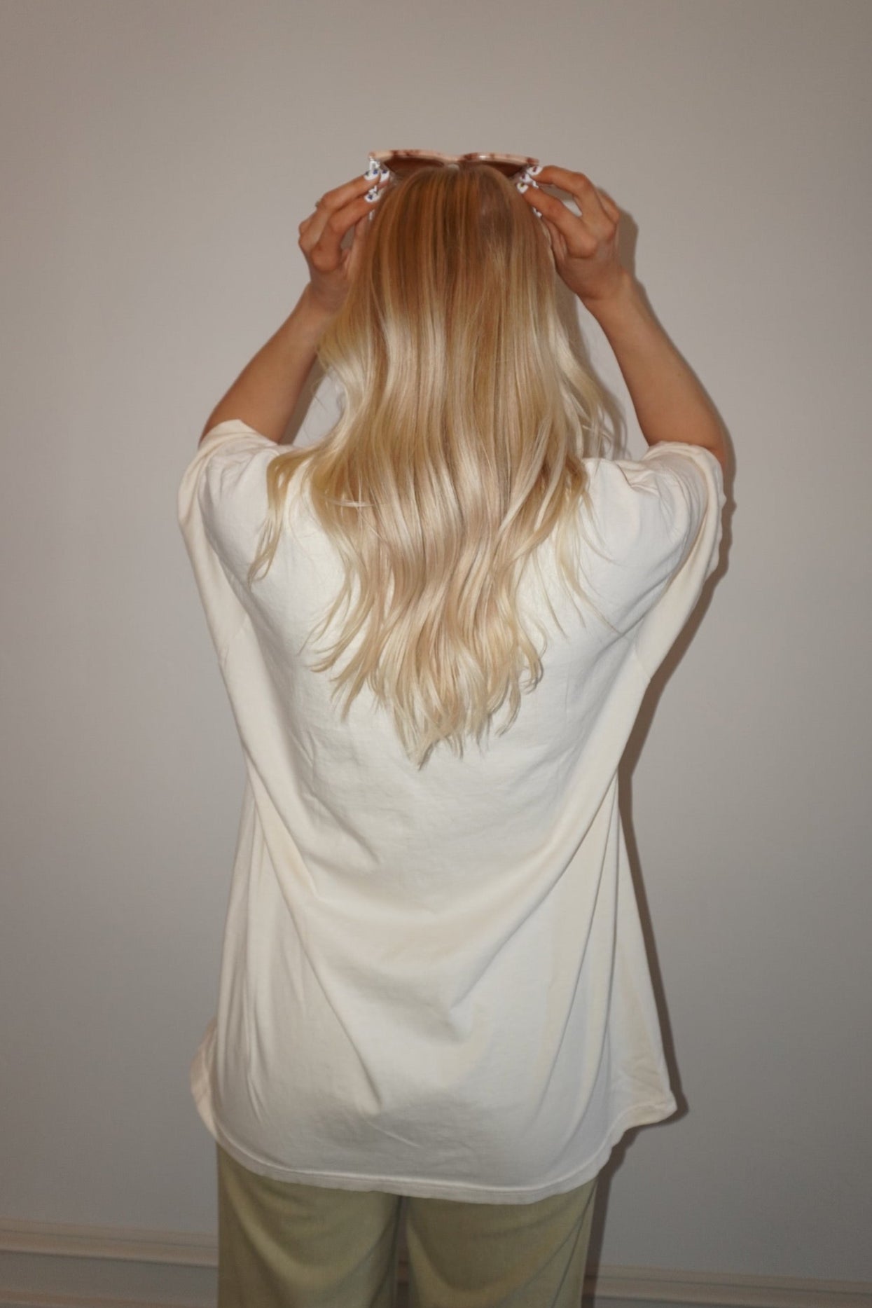 PEACHY KEEN - GRAPHIC TEE