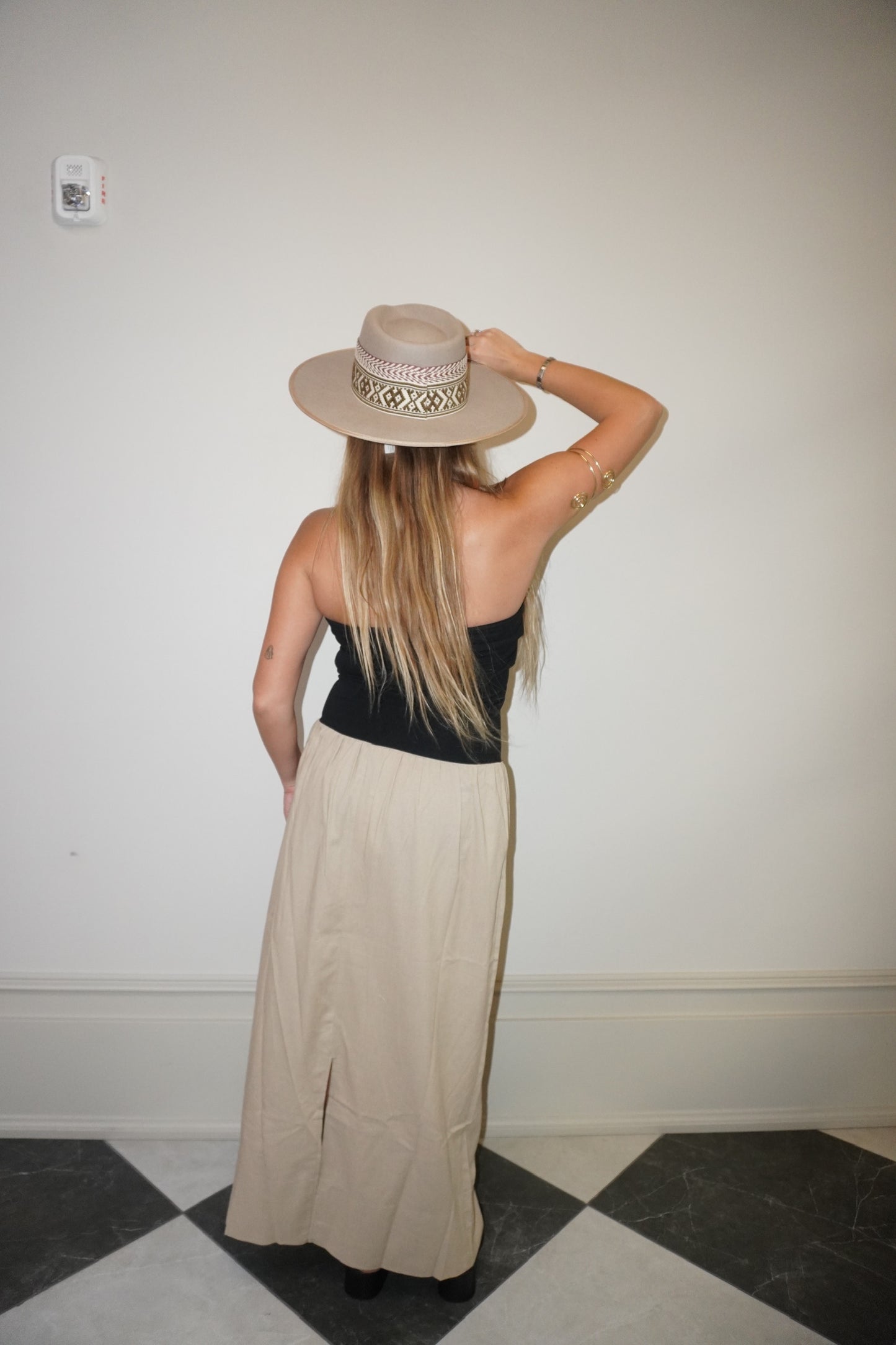 NO STRINGS ATTACHED - MAXI DRESS