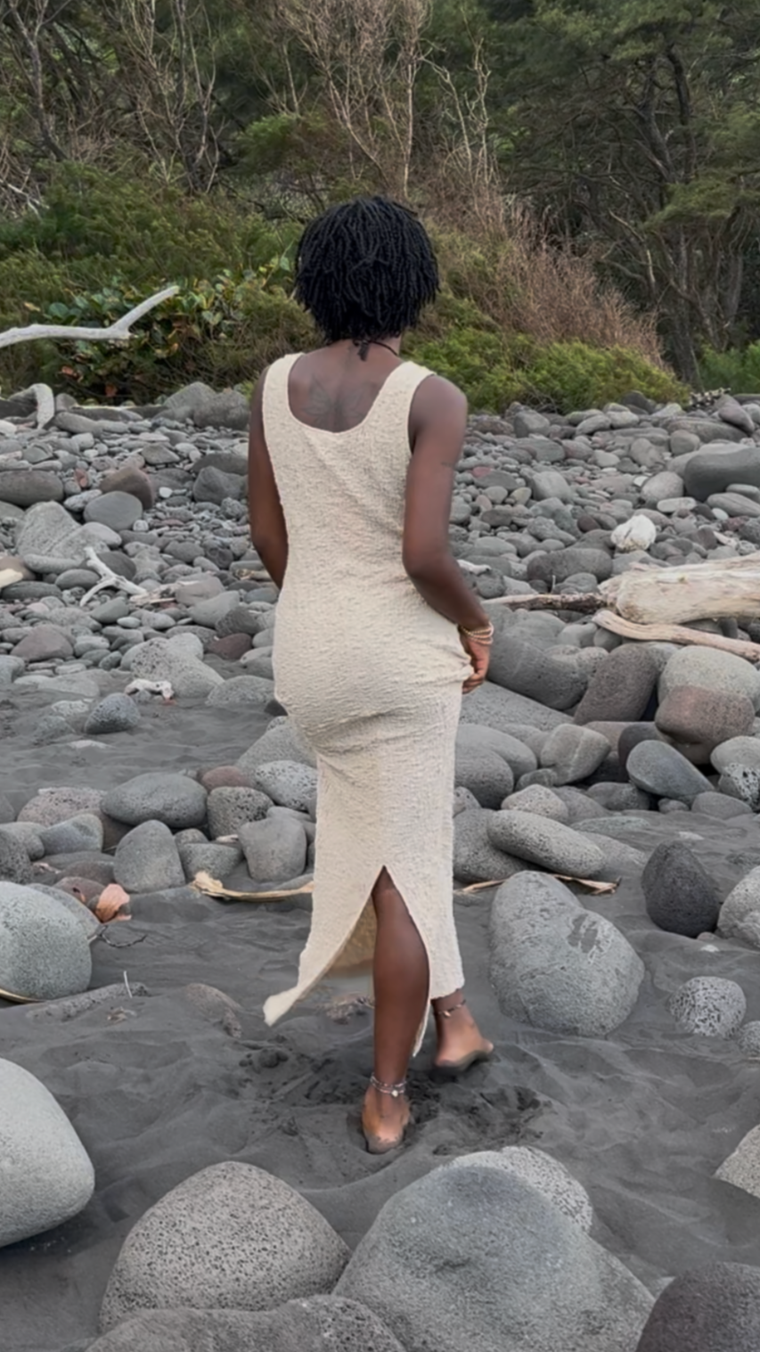 YOU HAD ME AT ALOHA (DREAMY CREAM) - MIDI DRESS