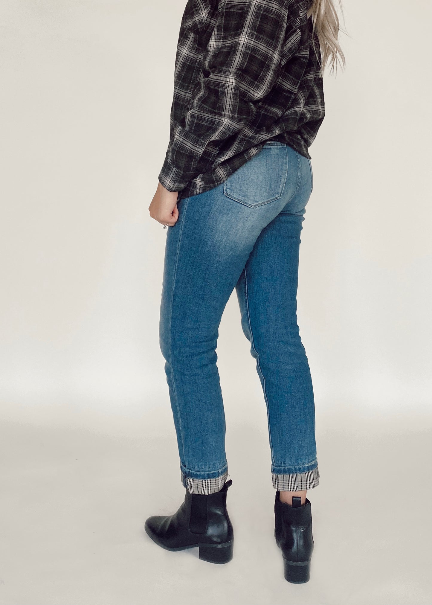 OFF THE CUFF - JEANS