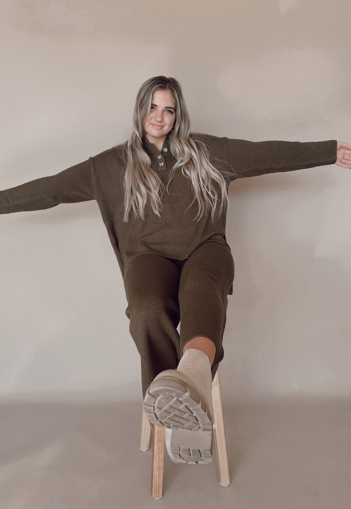 PALMER SWEATER SET - URBAN OLIVE - BOTTOMS