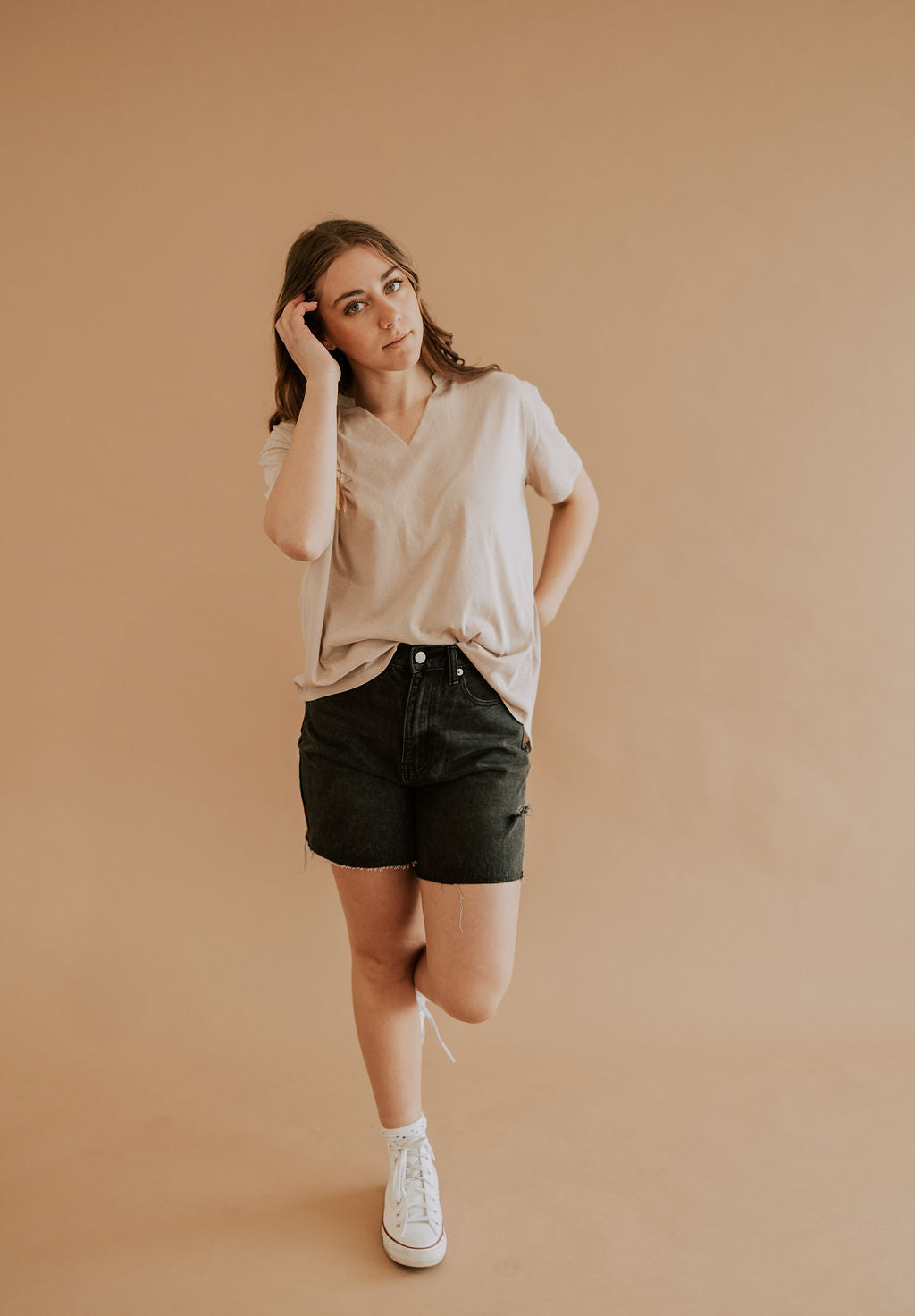 BASIC BEIGE - TEE