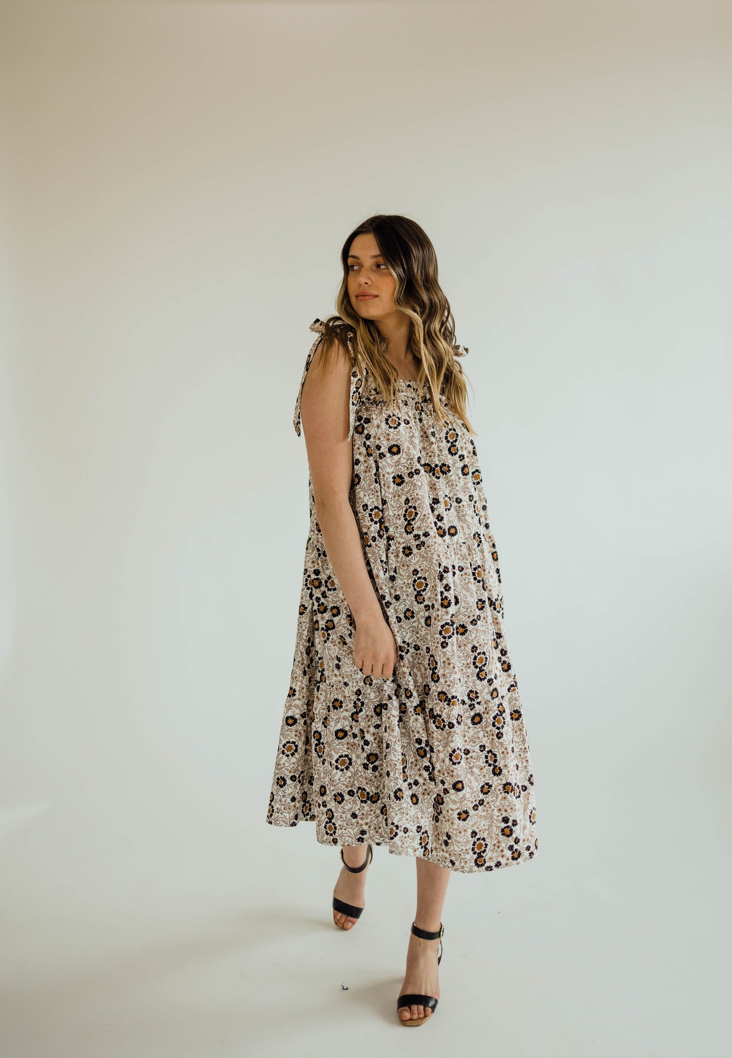 LOOKING AS FRESH AS A DAISY - MIDI DRESS