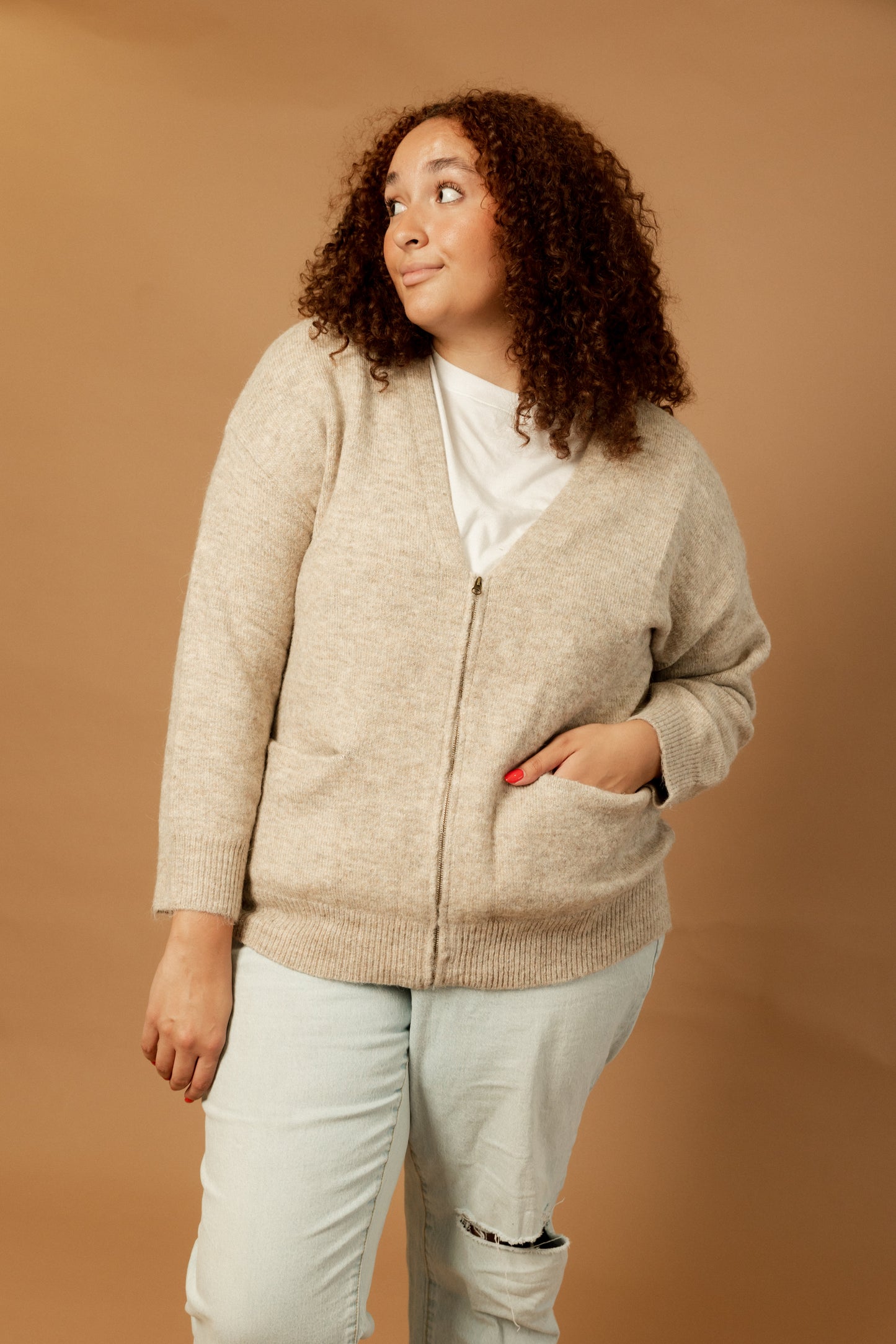 TAUPE OF THE MORNING CARDI