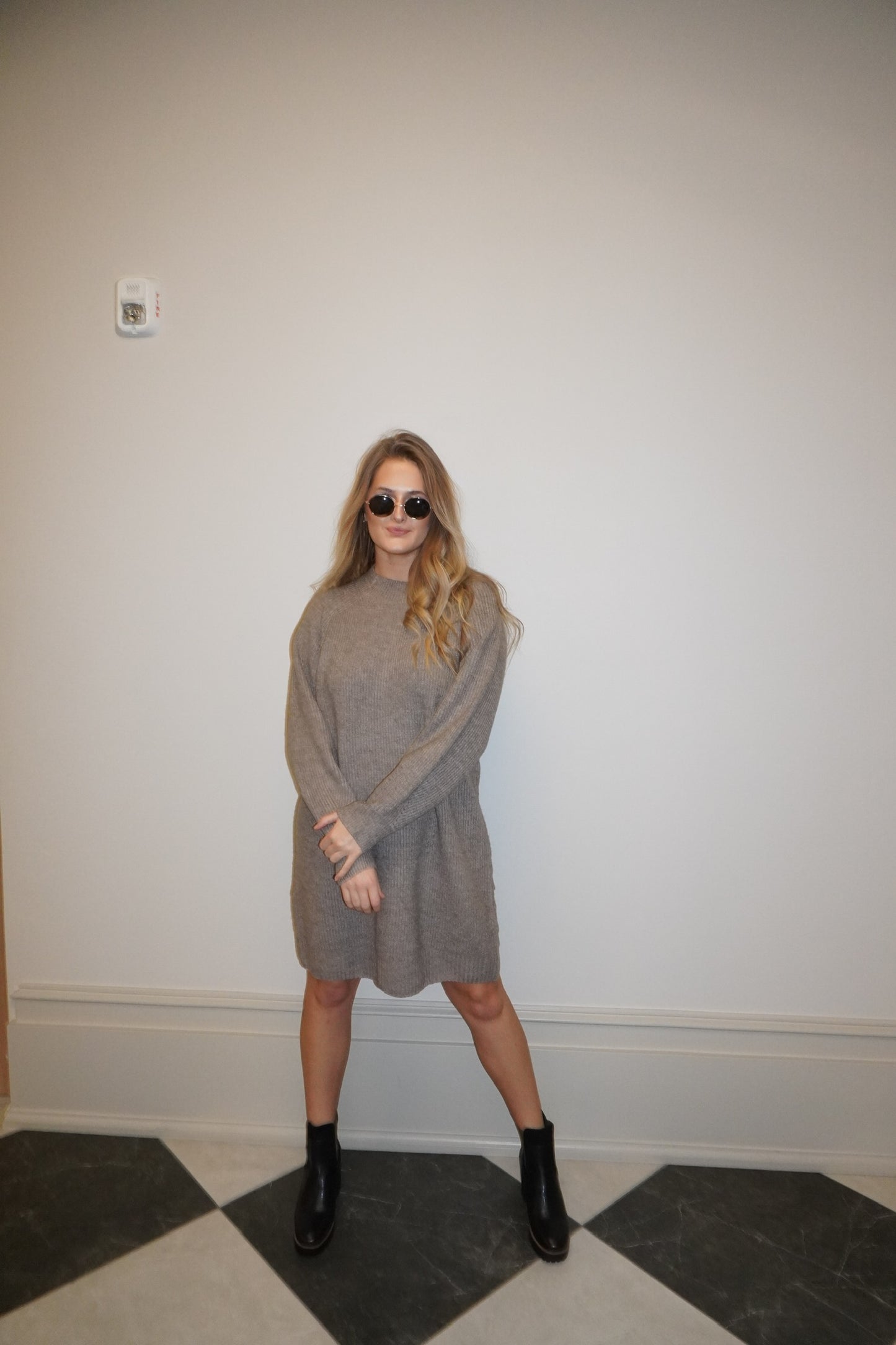 ESSENTIAL SWEATER - DRESS